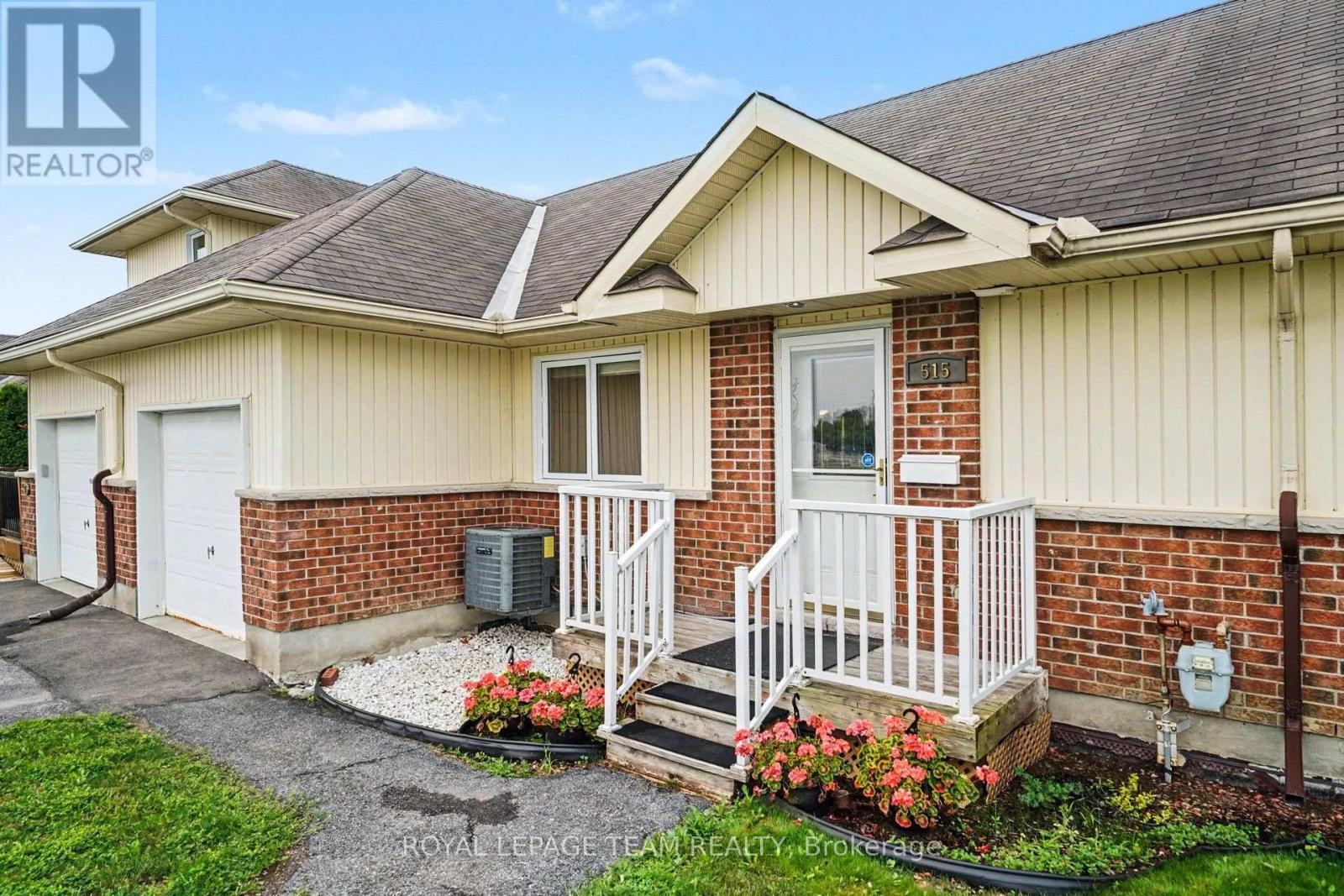 515 Pumpkin Patch Private, Ottawa, ON - Outdoor