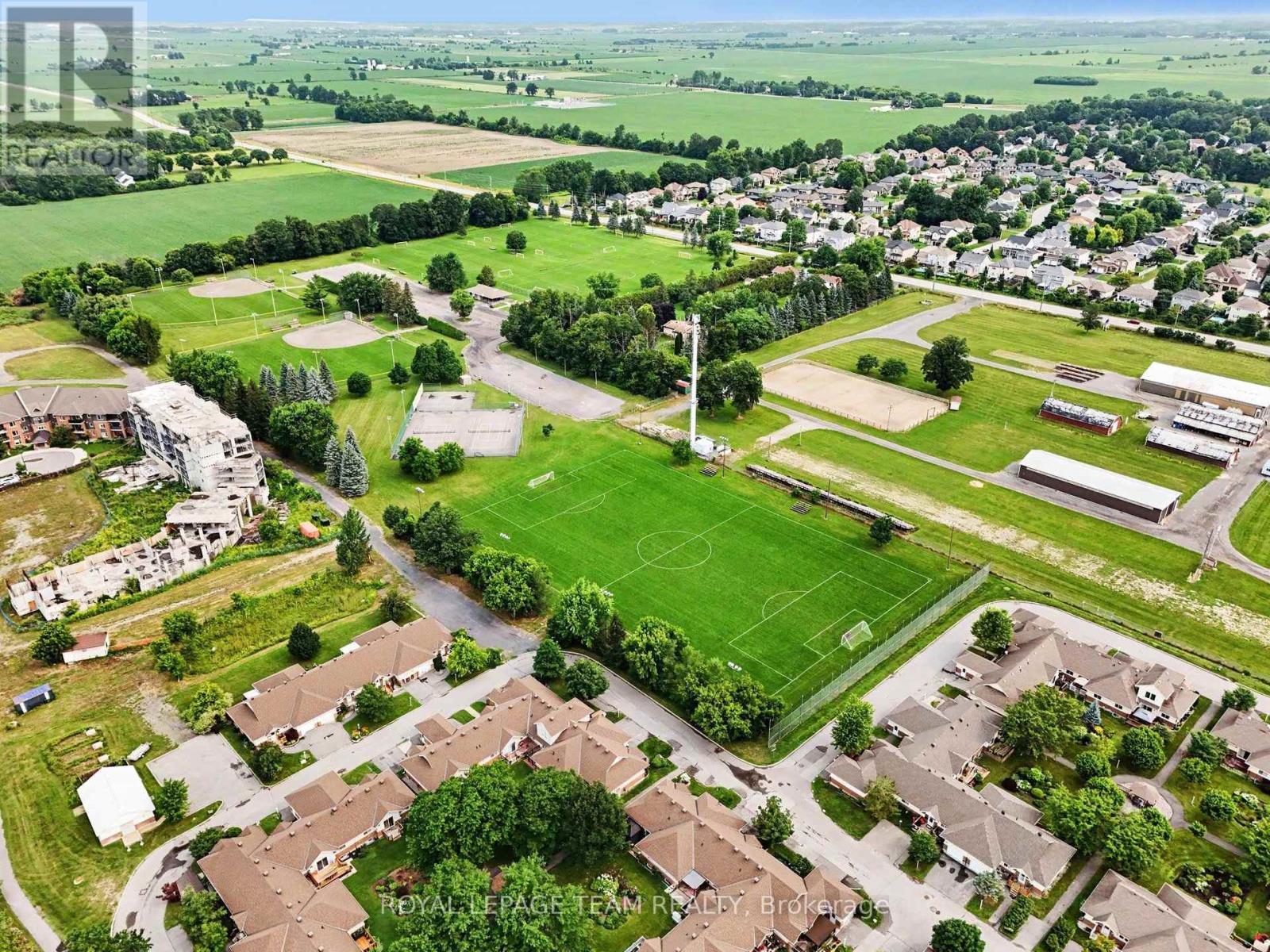 515 Pumpkin Patch Private, Ottawa, ON - Outdoor With View