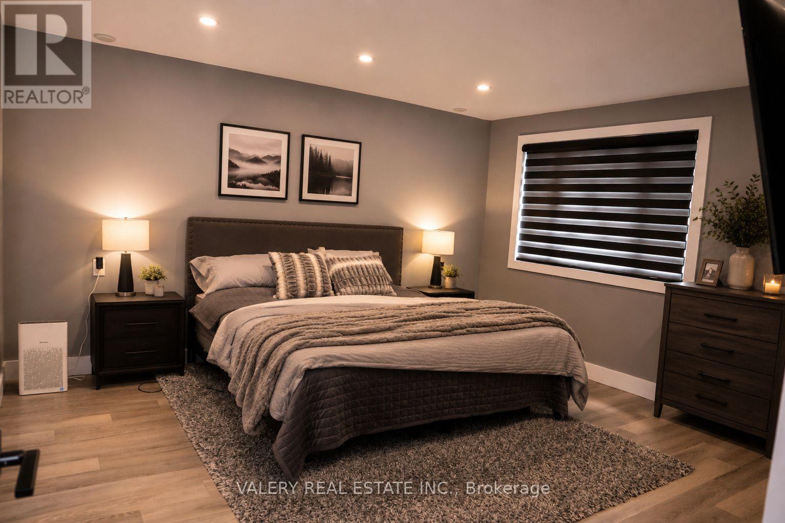 primary bedroom - 33 Chilton Drive, Hamilton, ON - Indoor Photo Showing Bedroom