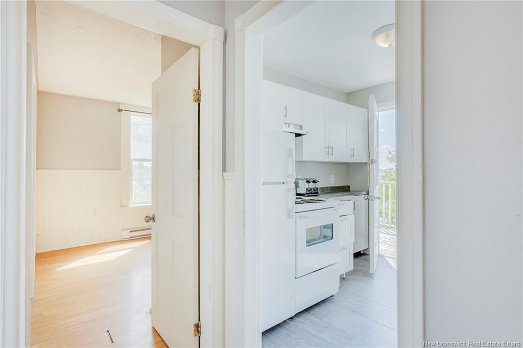 425 Douglas Ave, Saint John, NB - Indoor Photo Showing Kitchen