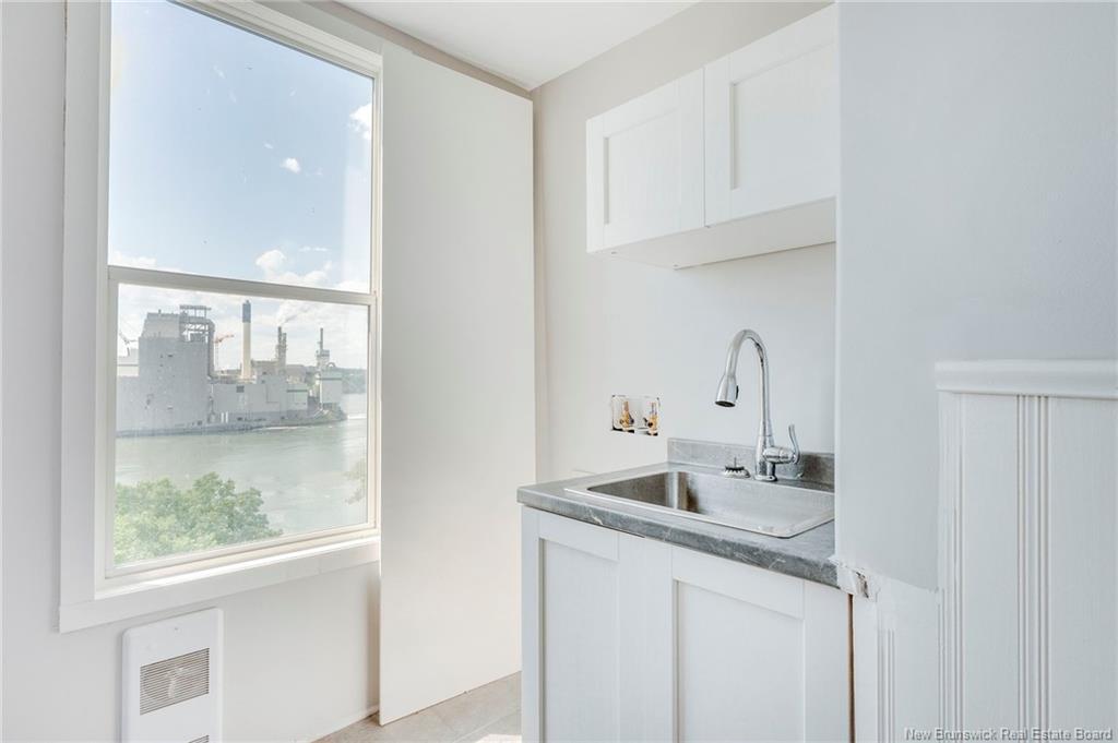 425 Douglas Ave, Saint John, NB - Indoor