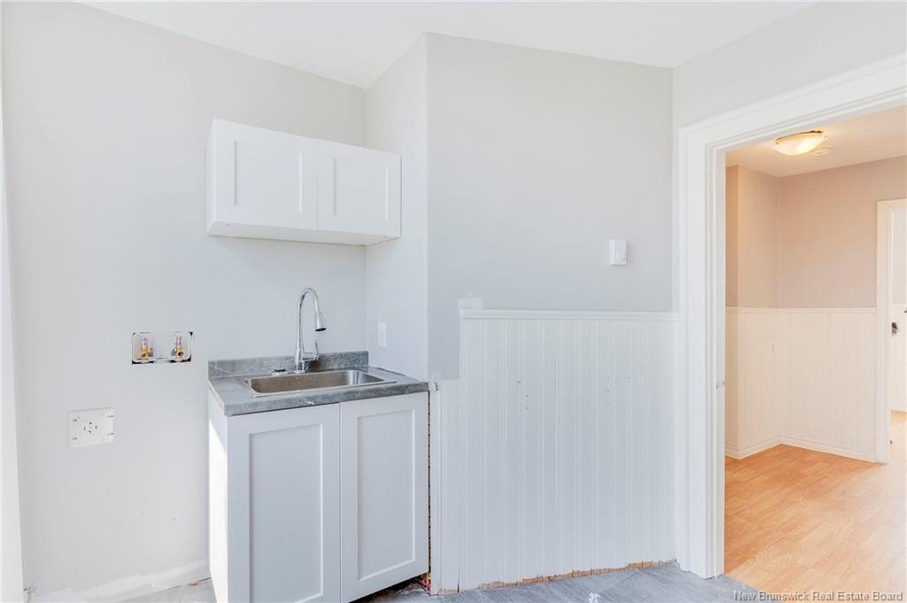 425 Douglas Ave, Saint John, NB - Indoor
