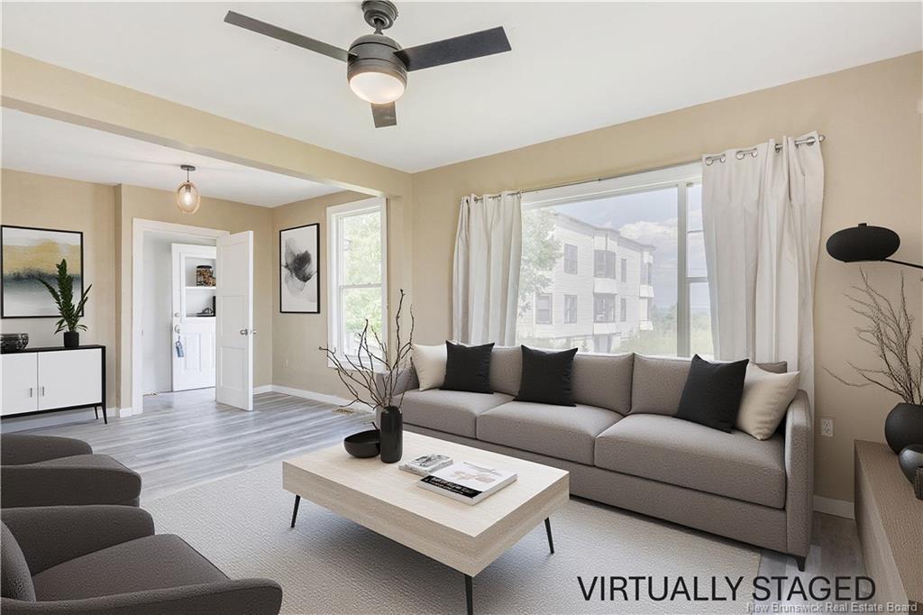 425 Douglas Ave, Saint John, NB - Indoor Photo Showing Living Room