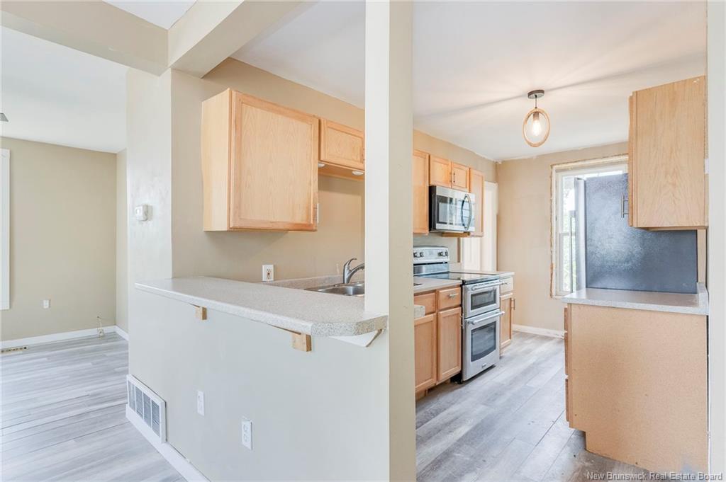 425 Douglas Ave, Saint John, NB - Indoor Photo Showing Kitchen