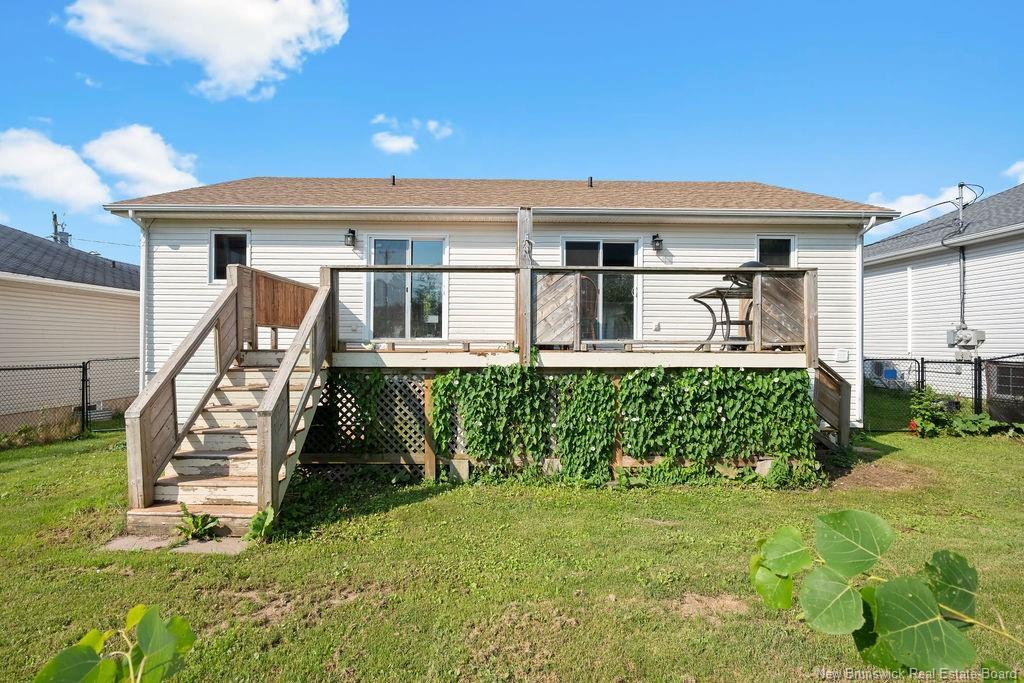 69-71 Hemmer Jane Dr, Moncton, NB - Outdoor With Deck Patio Veranda