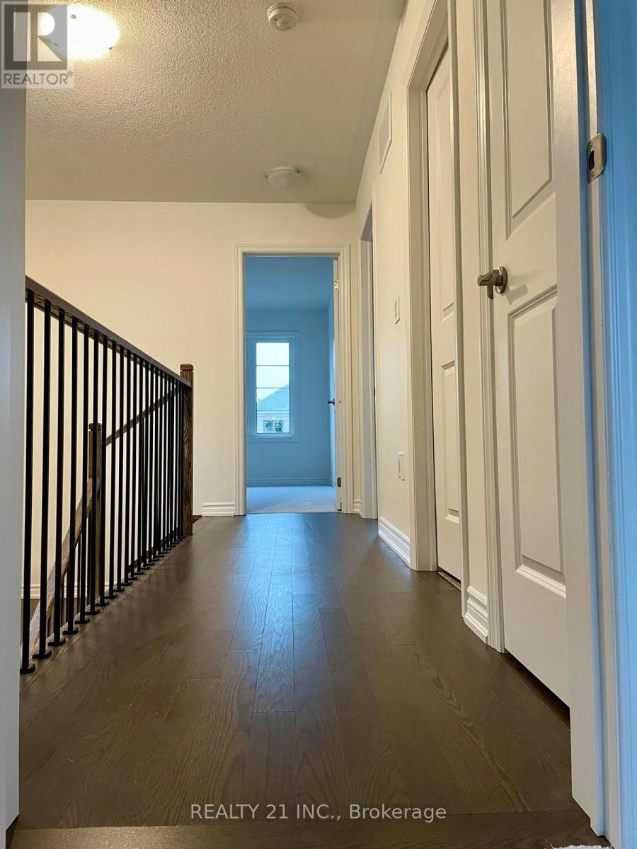 156 Shepherd Drive, Barrie, ON - Indoor Photo Showing Other Room