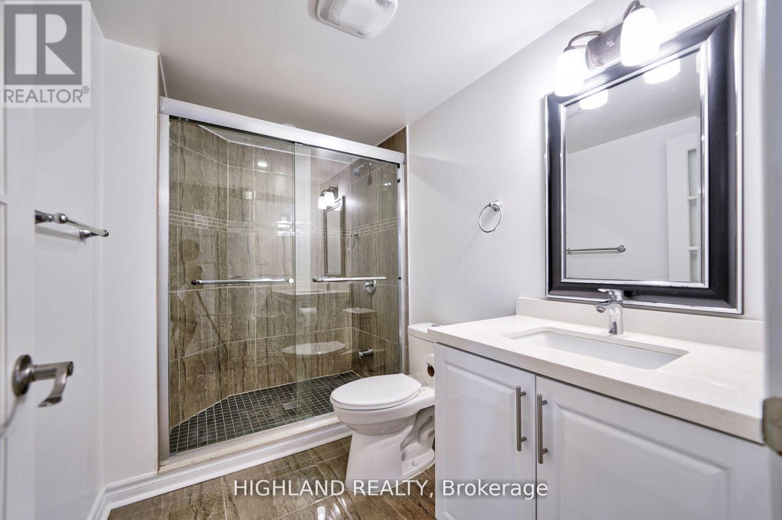 3591 Copernicus Drive, Mississauga, ON - Indoor Photo Showing Bathroom