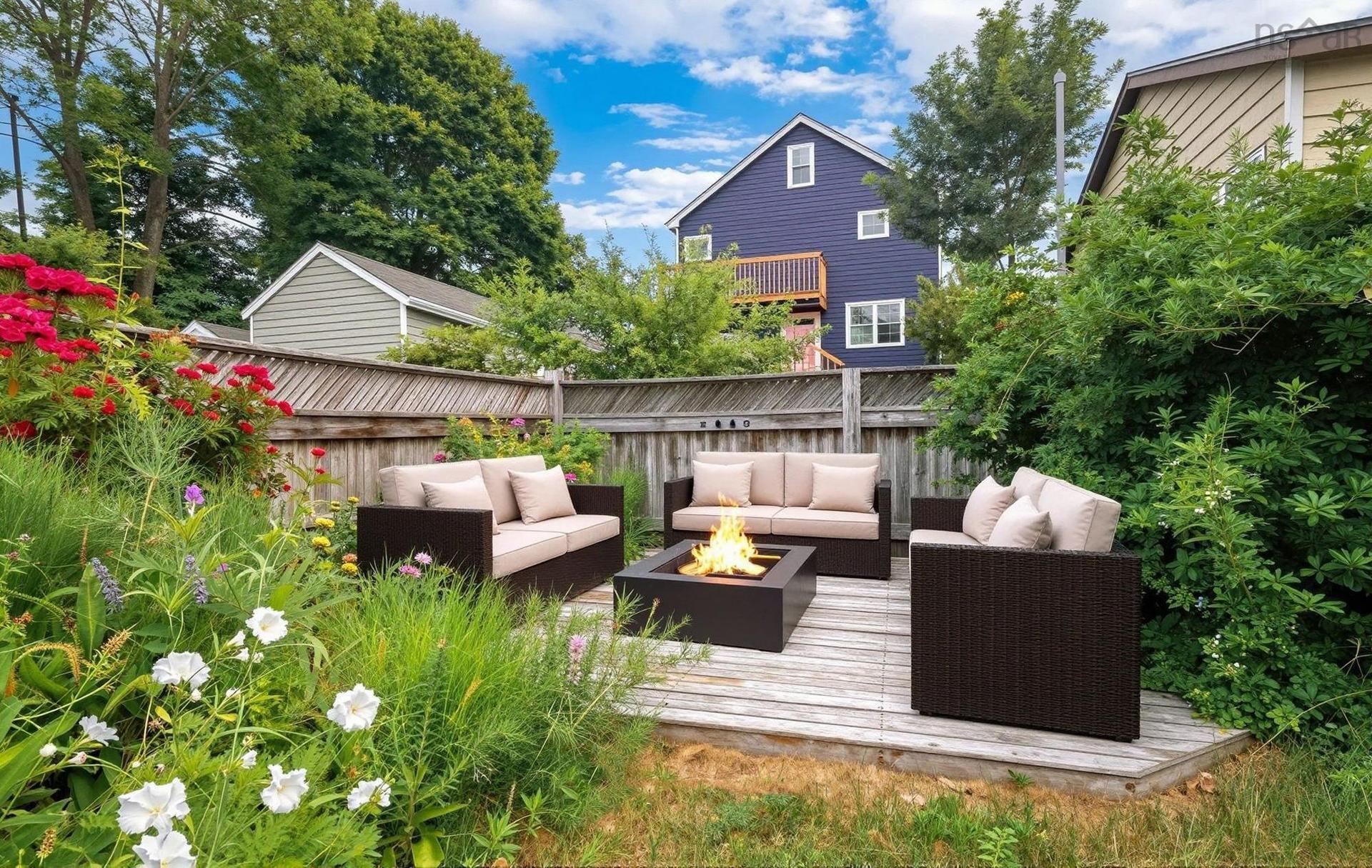 2575 Connaught Avenue, Halifax Peninsula, NS - Outdoor