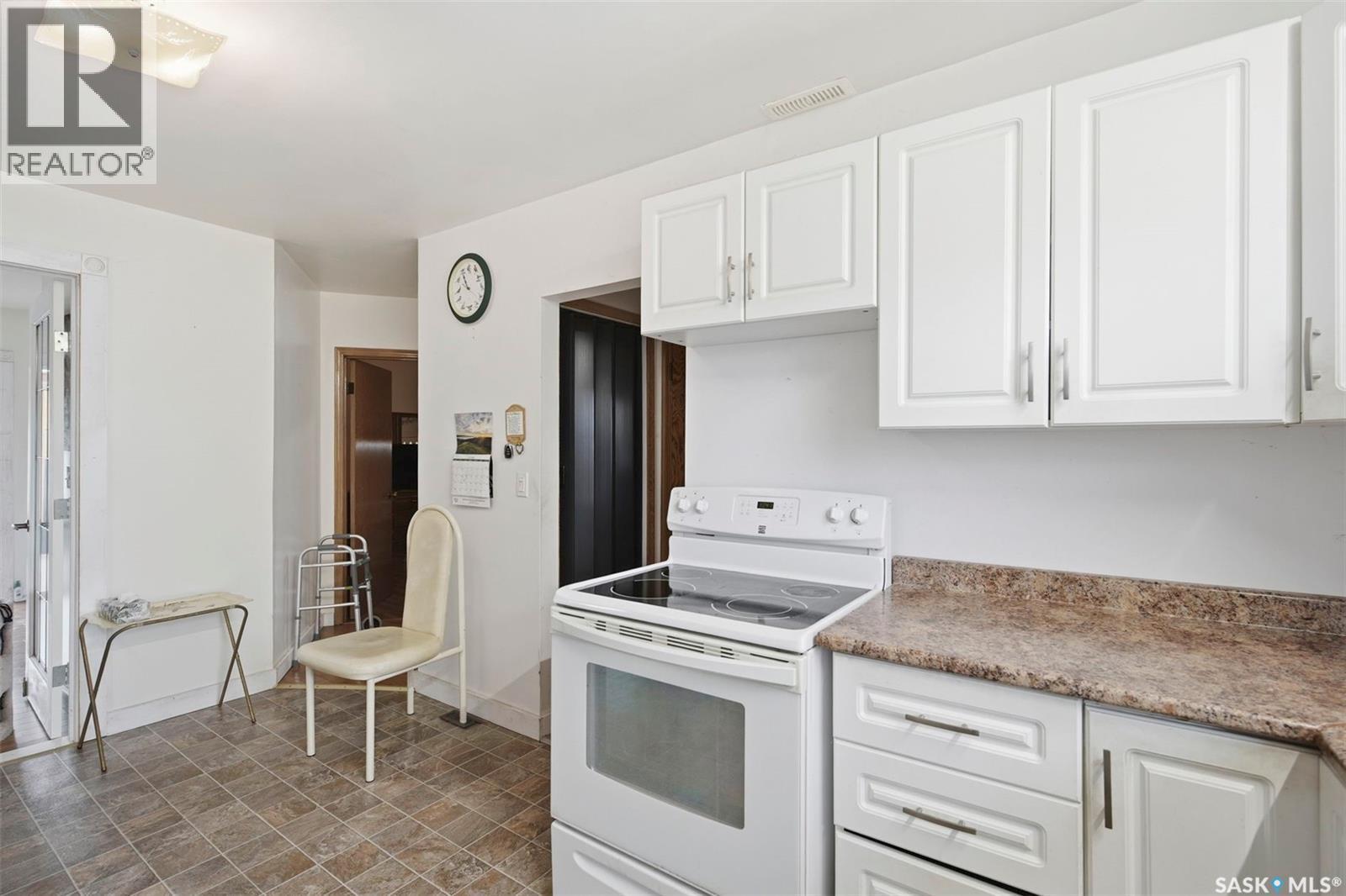 525 Kirby Street, Bruno, SK - Indoor Photo Showing Kitchen