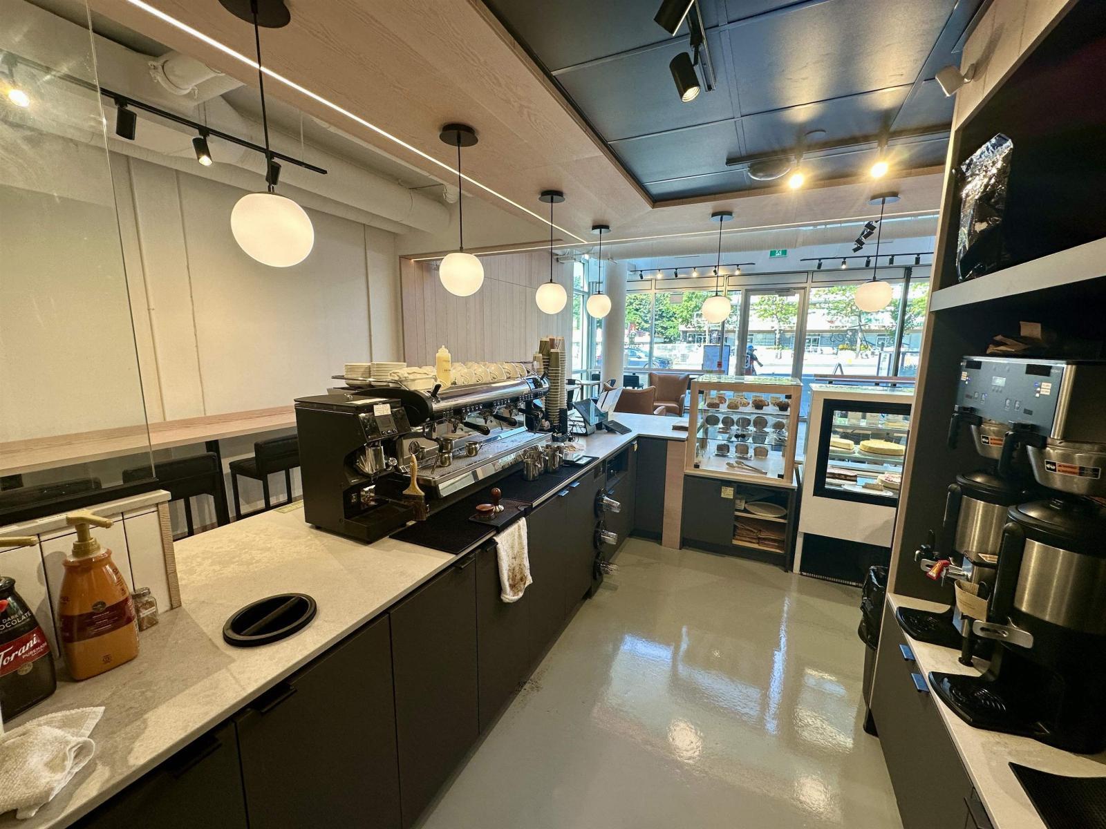 1715 Confidential, Surrey, BC