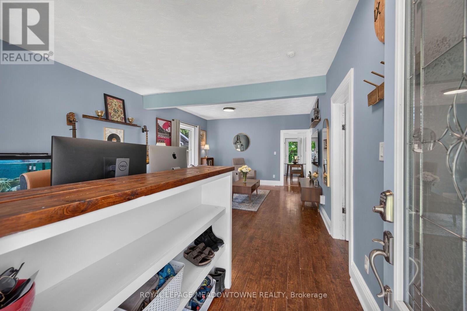 11 Stirton Avenue, Brantford, ON - Indoor Photo Showing Other Room