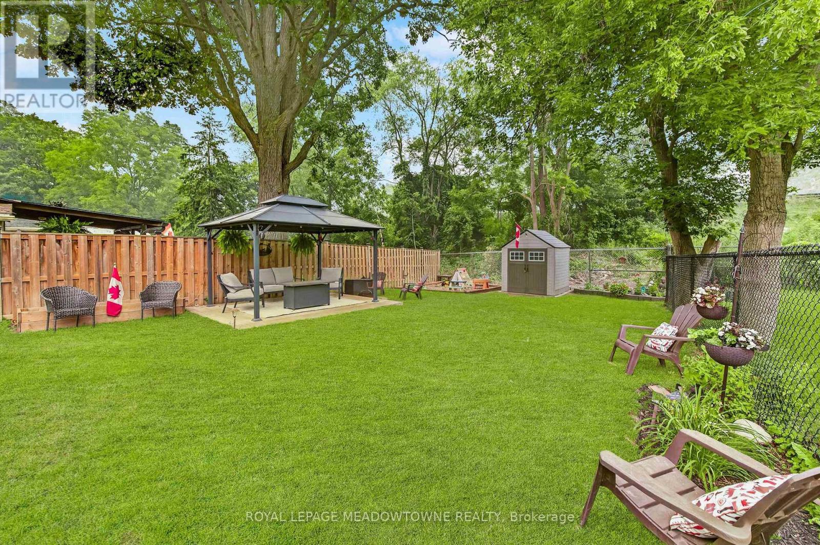 11 Stirton Avenue, Brantford, ON - Outdoor With Deck Patio Veranda With Backyard
