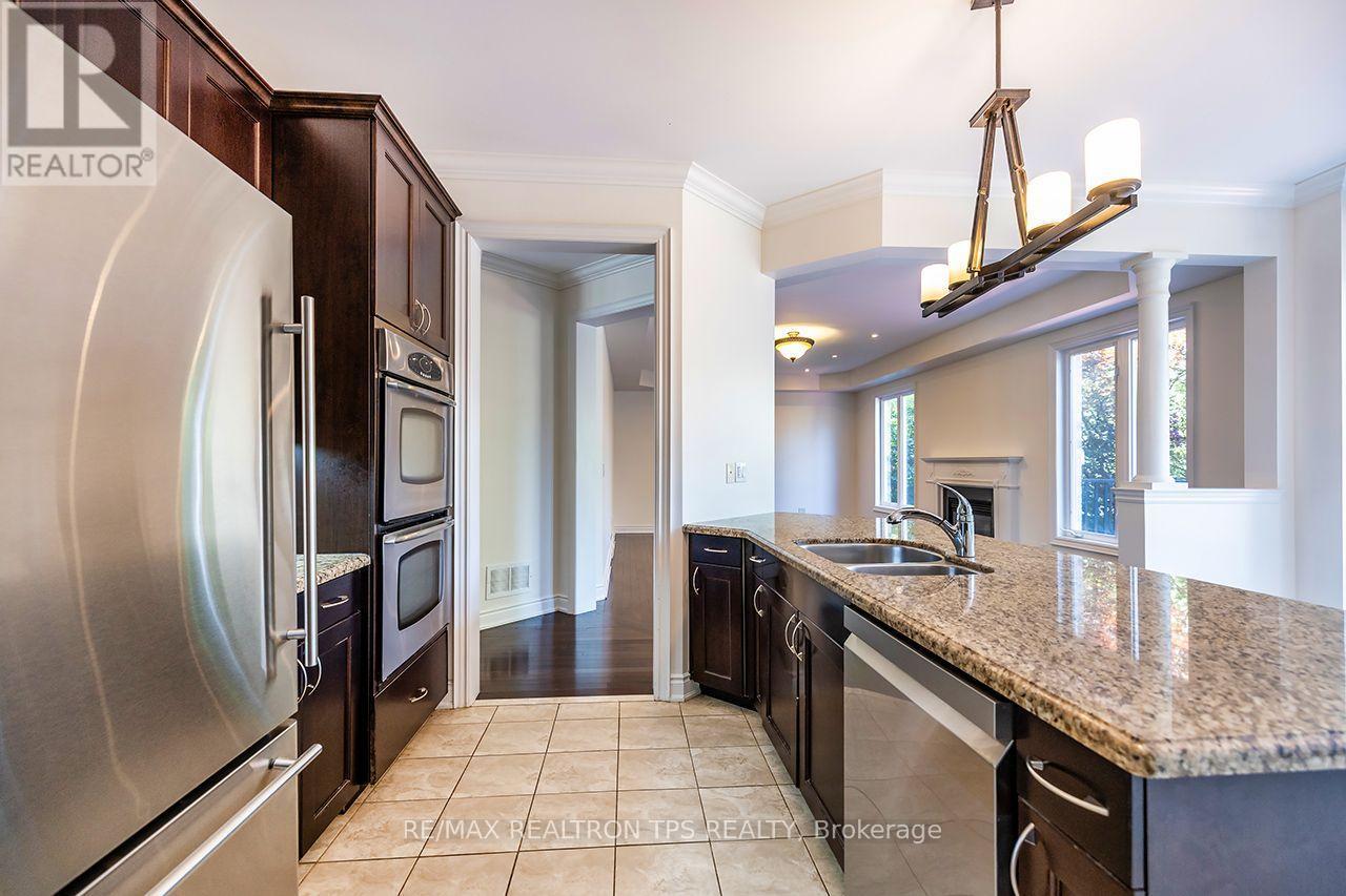 2 Wall Ovens - 555 Kingsfield Loop, Oshawa, ON - Indoor Photo Showing Kitchen With Stainless Steel Kitchen With Double Sink
