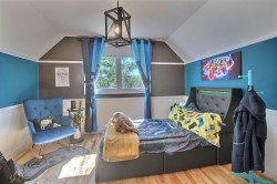 Bedroom - 