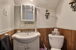 Powder room - 