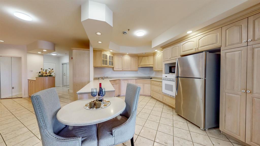 314-386 Elizabeth Avenue, St. John'S, NL - Indoor