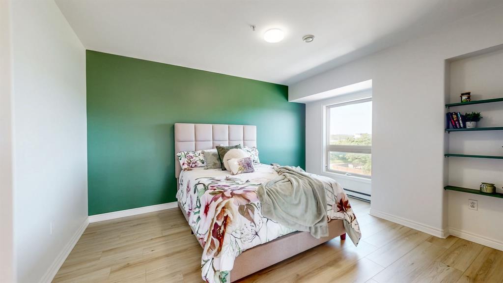 314-386 Elizabeth Avenue, St. John'S, NL - Indoor Photo Showing Bedroom