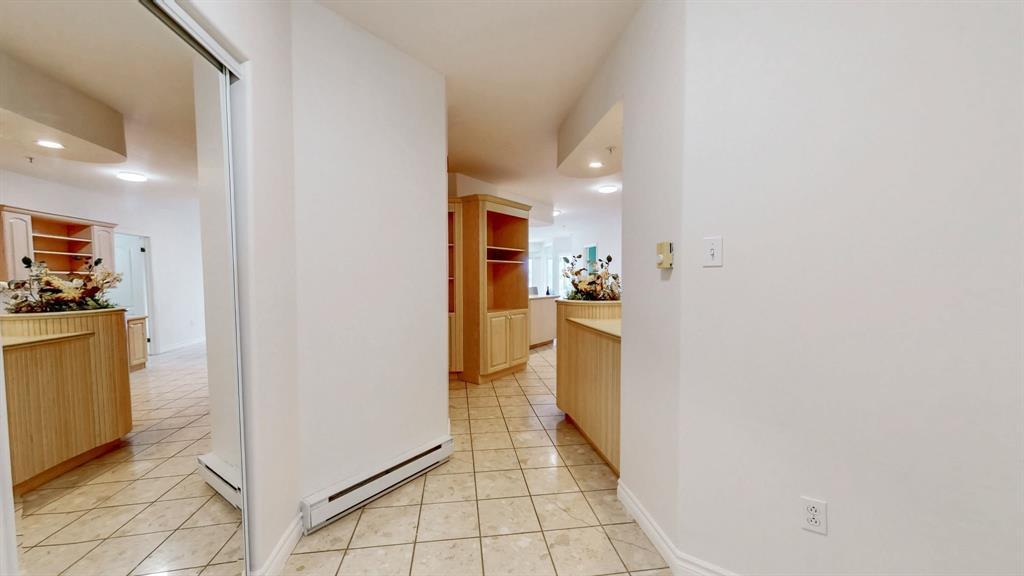 314-386 Elizabeth Avenue, St. John'S, NL - Indoor