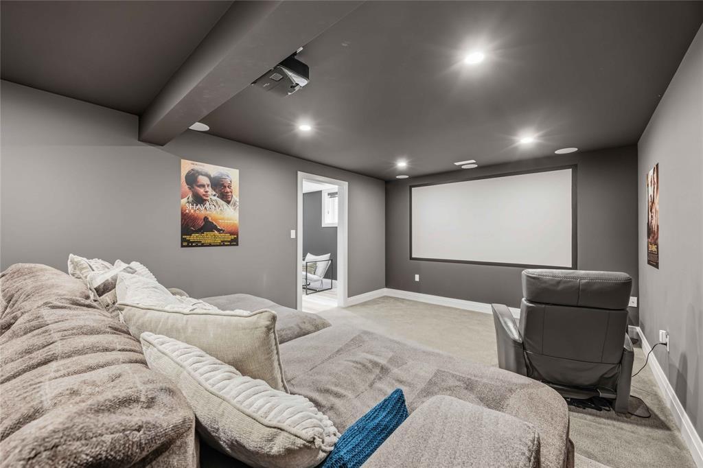 564 Franco Avenue, Sarnia, ON - Indoor
