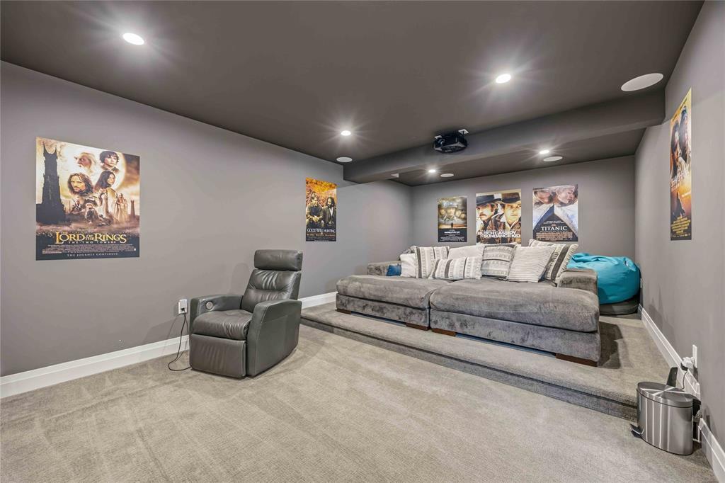 564 Franco Avenue, Sarnia, ON - Indoor