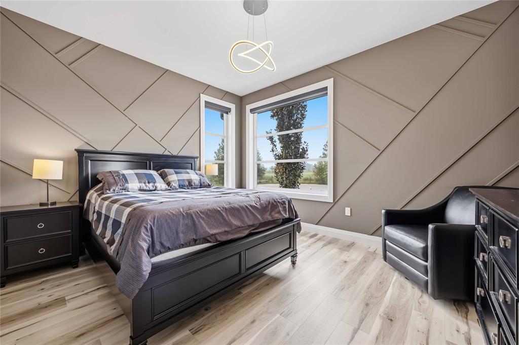 564 Franco Avenue, Sarnia, ON - Indoor Photo Showing Bedroom