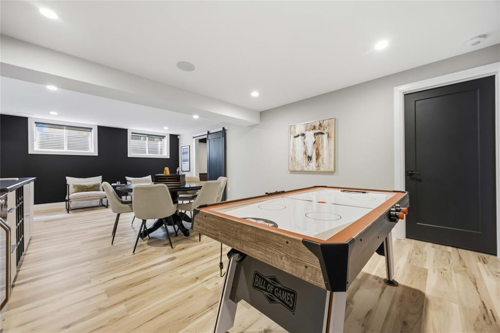564 Franco Avenue, Sarnia, ON - Indoor Photo Showing Other Room