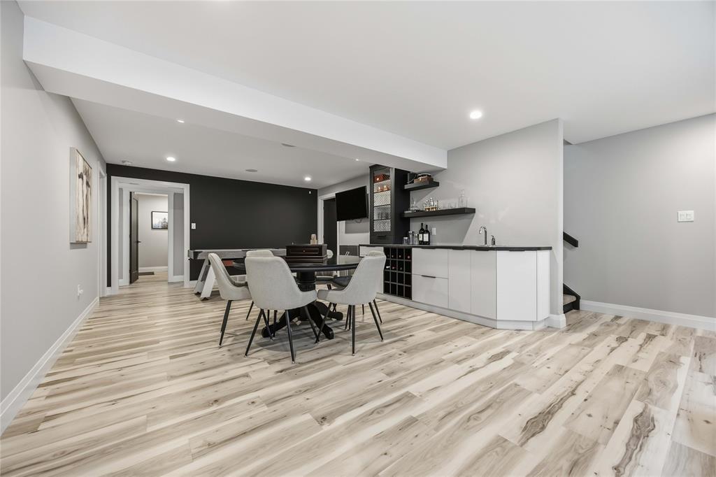 564 Franco Avenue, Sarnia, ON - Indoor