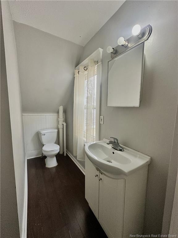 146 Dominion St, Moncton, NB - Indoor Photo Showing Bathroom