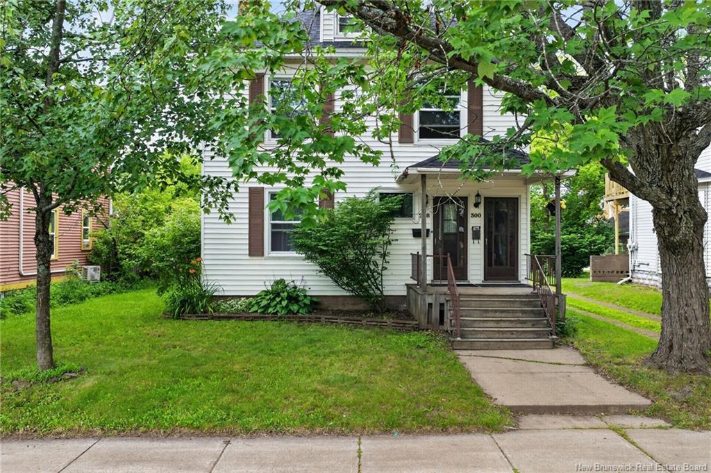 298-300 Cameron St, Moncton, NB - Outdoor