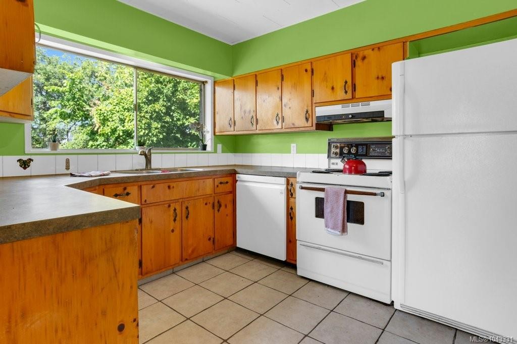 1746 Meredith Rd, Nanaimo, BC