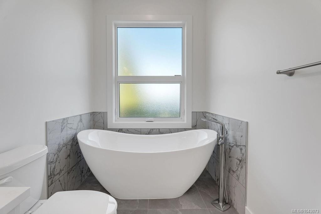 634 Farrell Rd, Ladysmith, BC