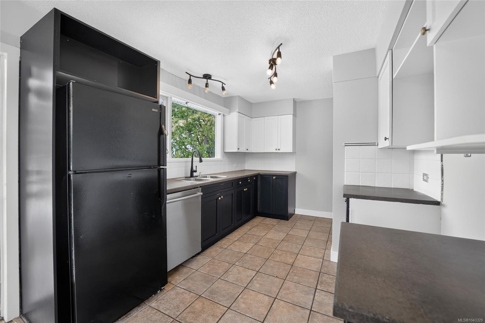 650 Hunter St, Nanaimo, BC
