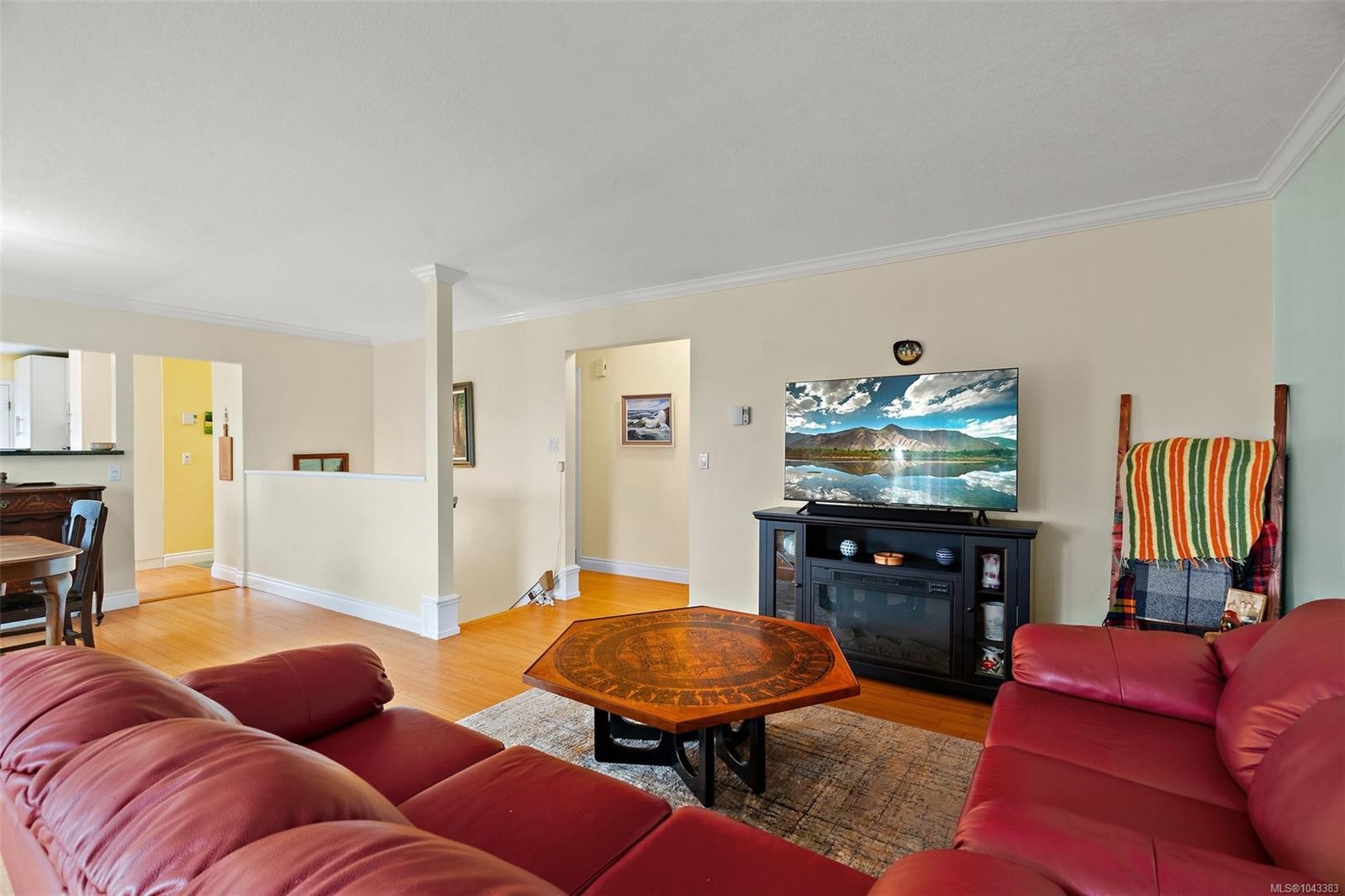 2197 Henlyn Dr, Sooke, BC