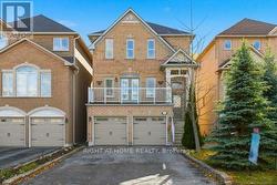 63 SNOWY MEADOW AVENUE Richmond Hill, ON L4E 3V4