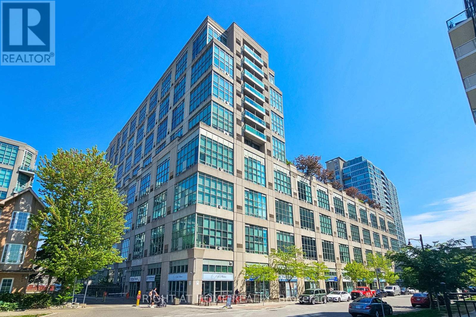 612 - 250 Manitoba Street, Toronto, ON - Outdoor