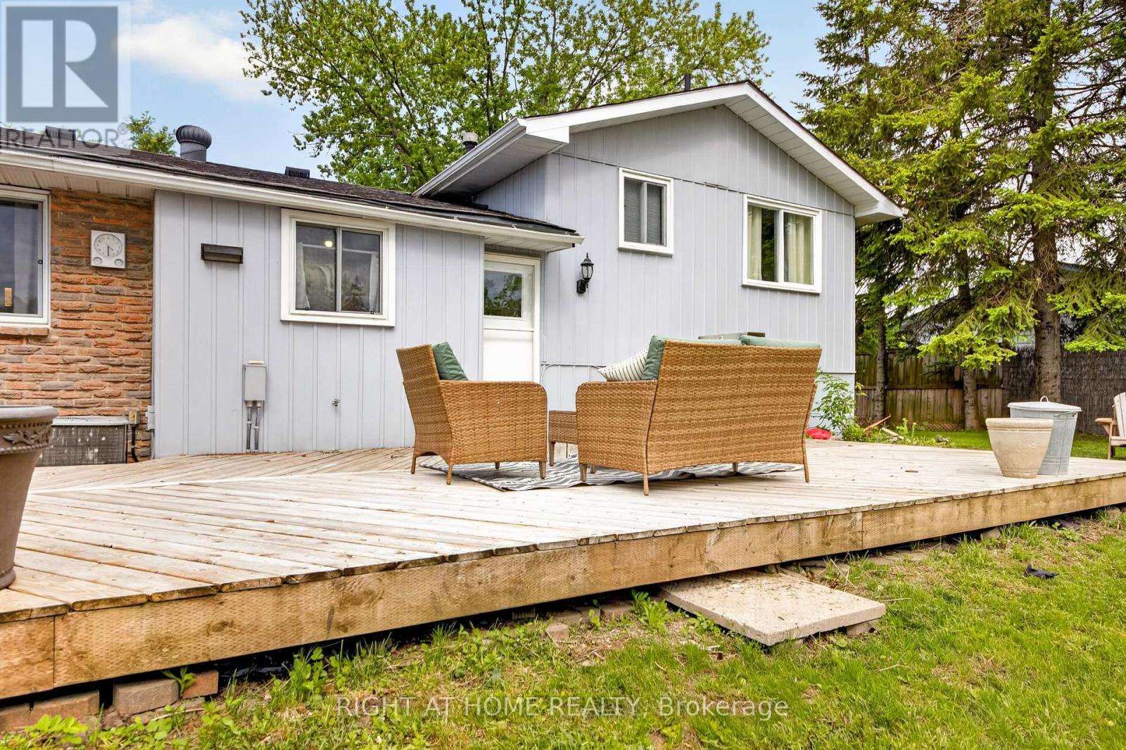 277 Pine Drive, Barrie, ON - Outdoor