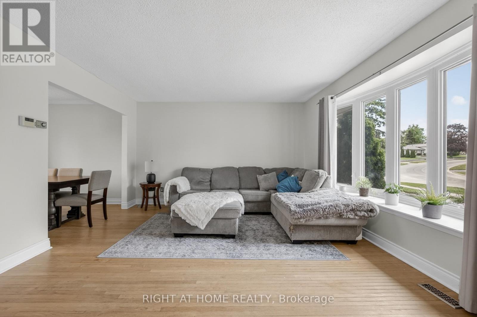 277 Pine Drive, Barrie, ON - Indoor