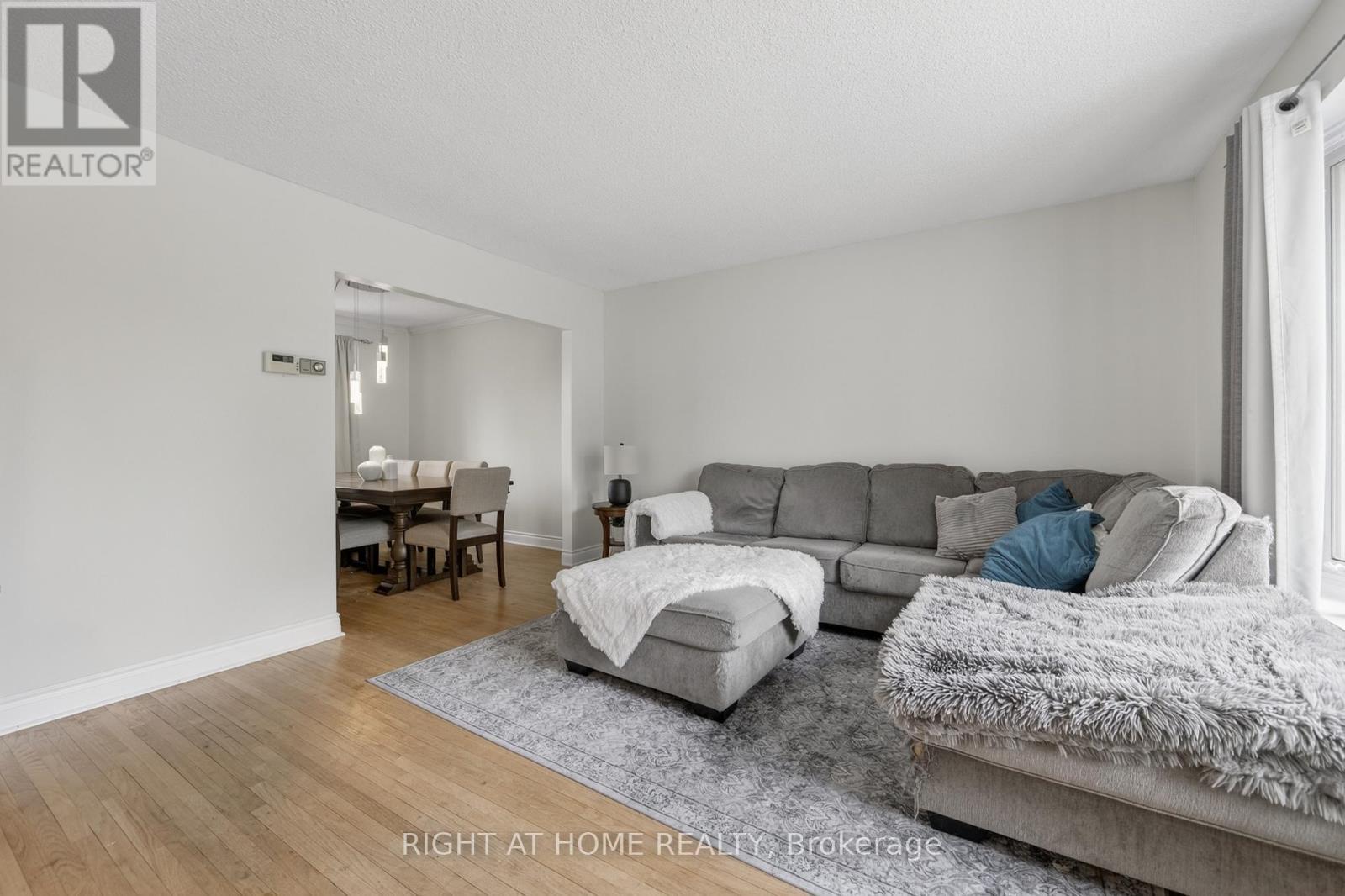 277 Pine Drive, Barrie, ON - Indoor Photo Showing Other Room