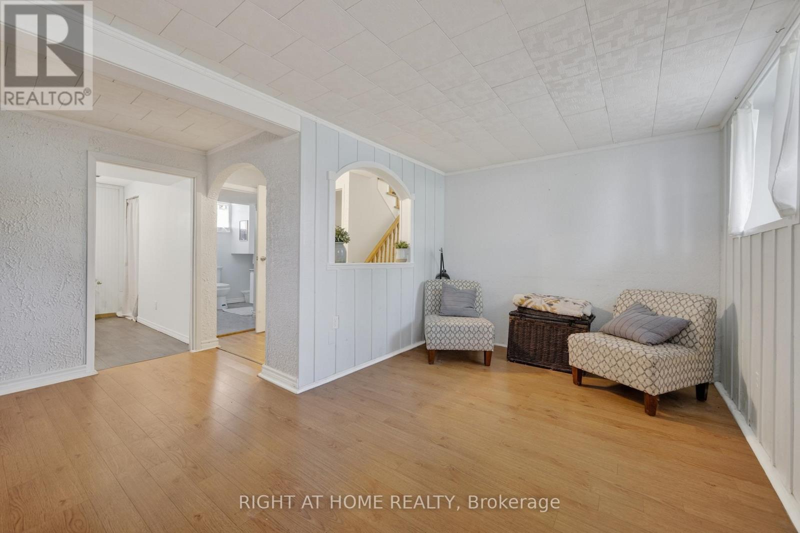 277 Pine Drive, Barrie, ON - Indoor Photo Showing Other Room