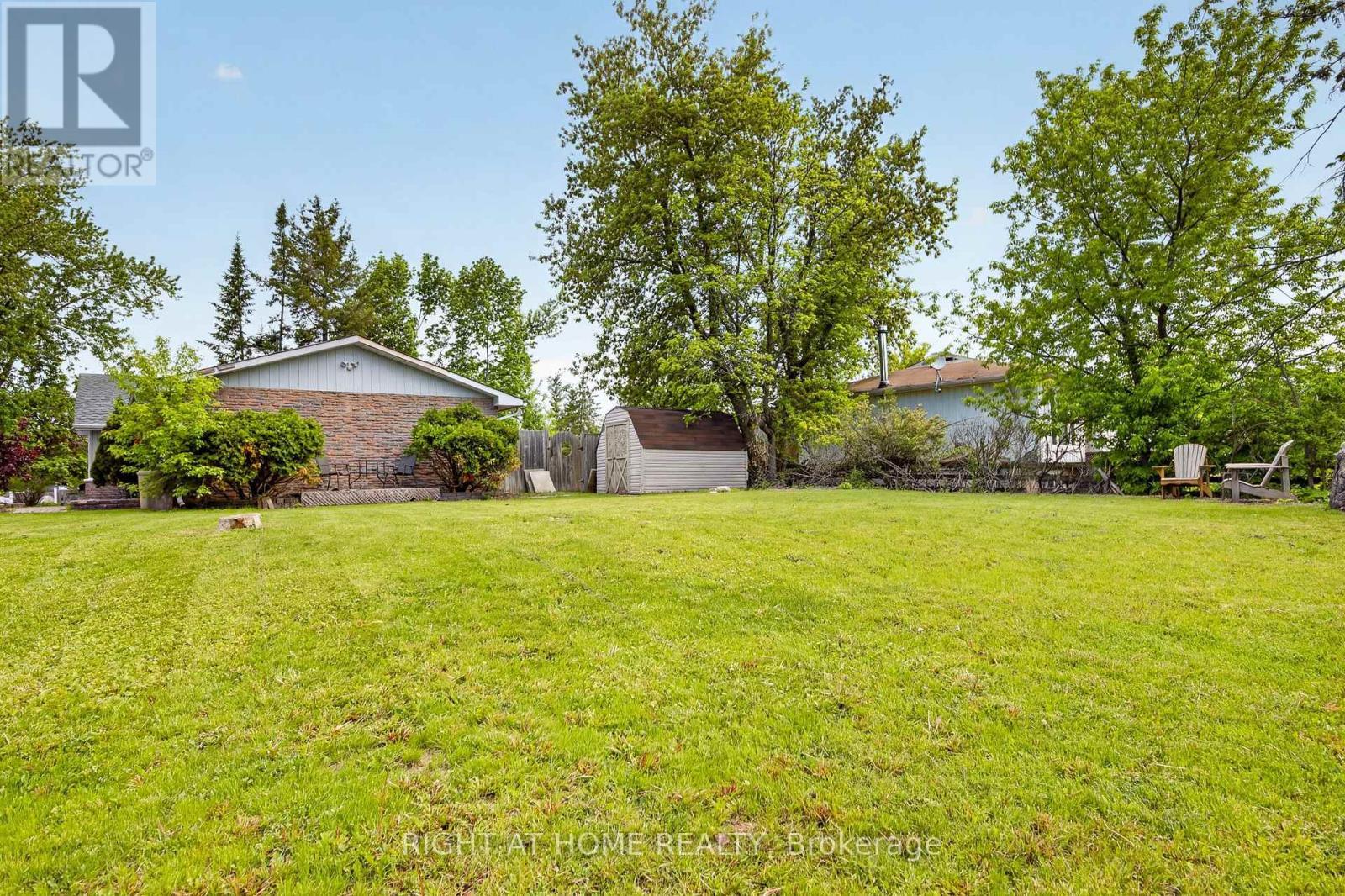 277 Pine Drive, Barrie, ON - Outdoor
