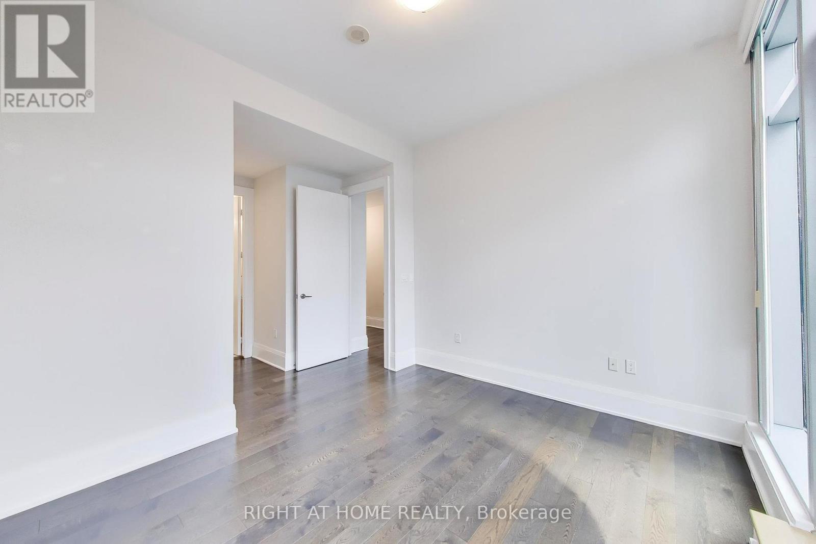 1126 - 39 Queens Quay E, Toronto, ON - Indoor Photo Showing Other Room