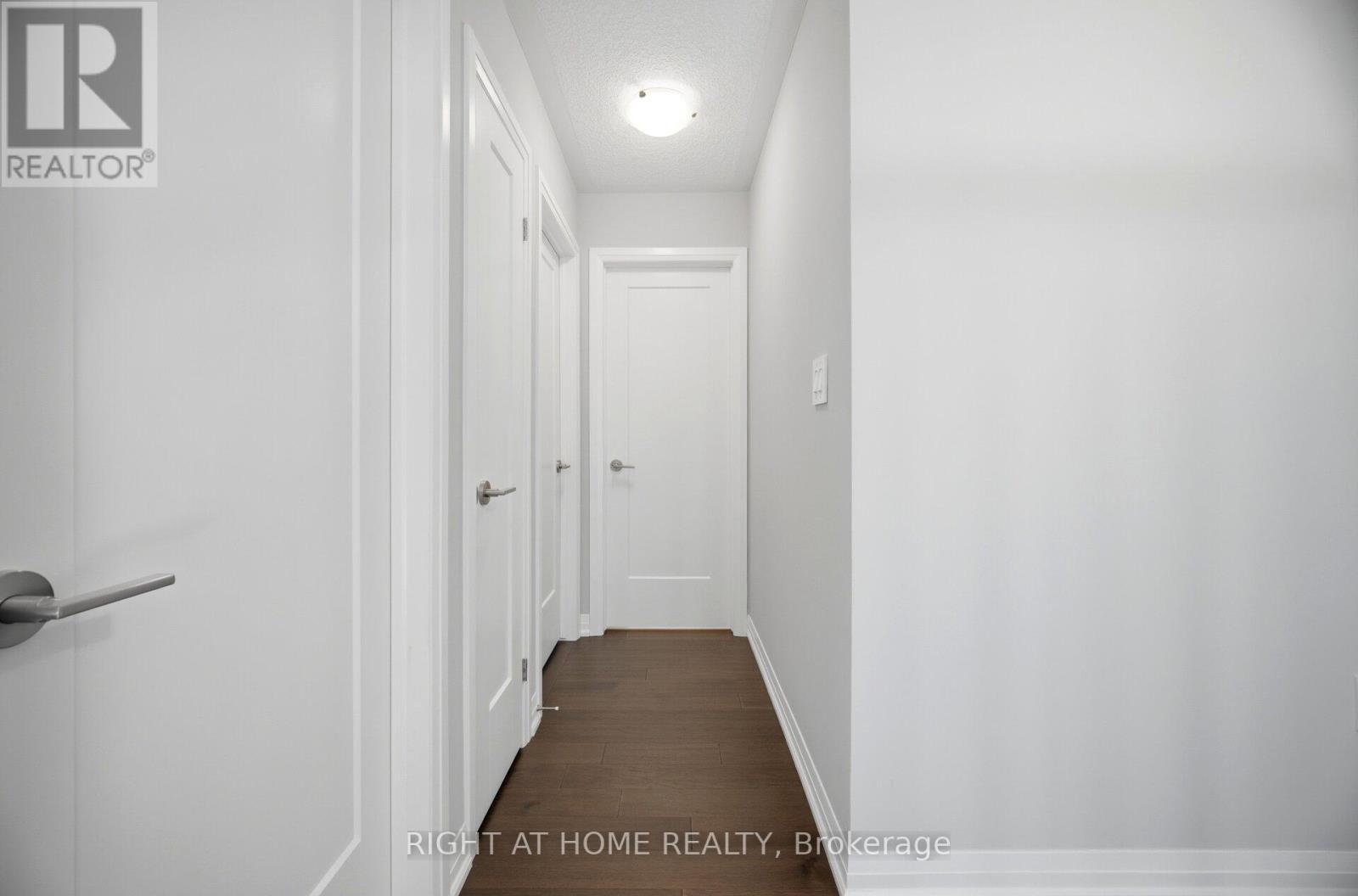 190 Rockledge Drive, Hamilton, ON - Indoor Photo Showing Other Room