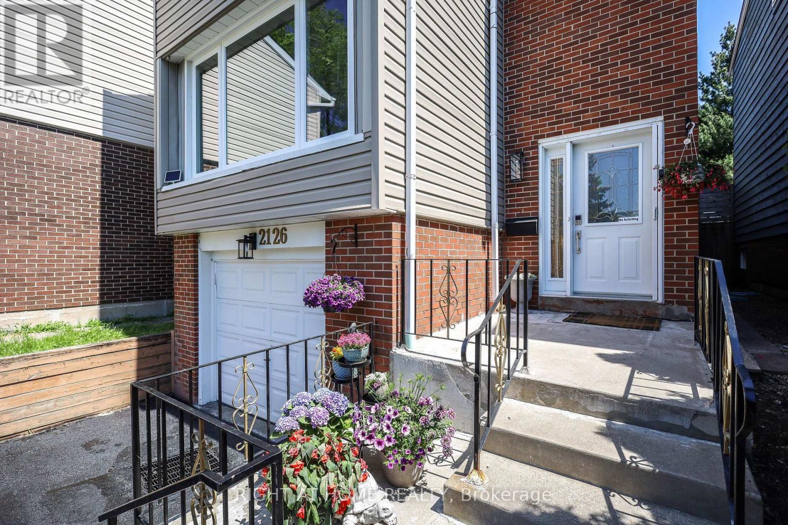 2126 Millway Gate, Mississauga, ON - Outdoor With Exterior
