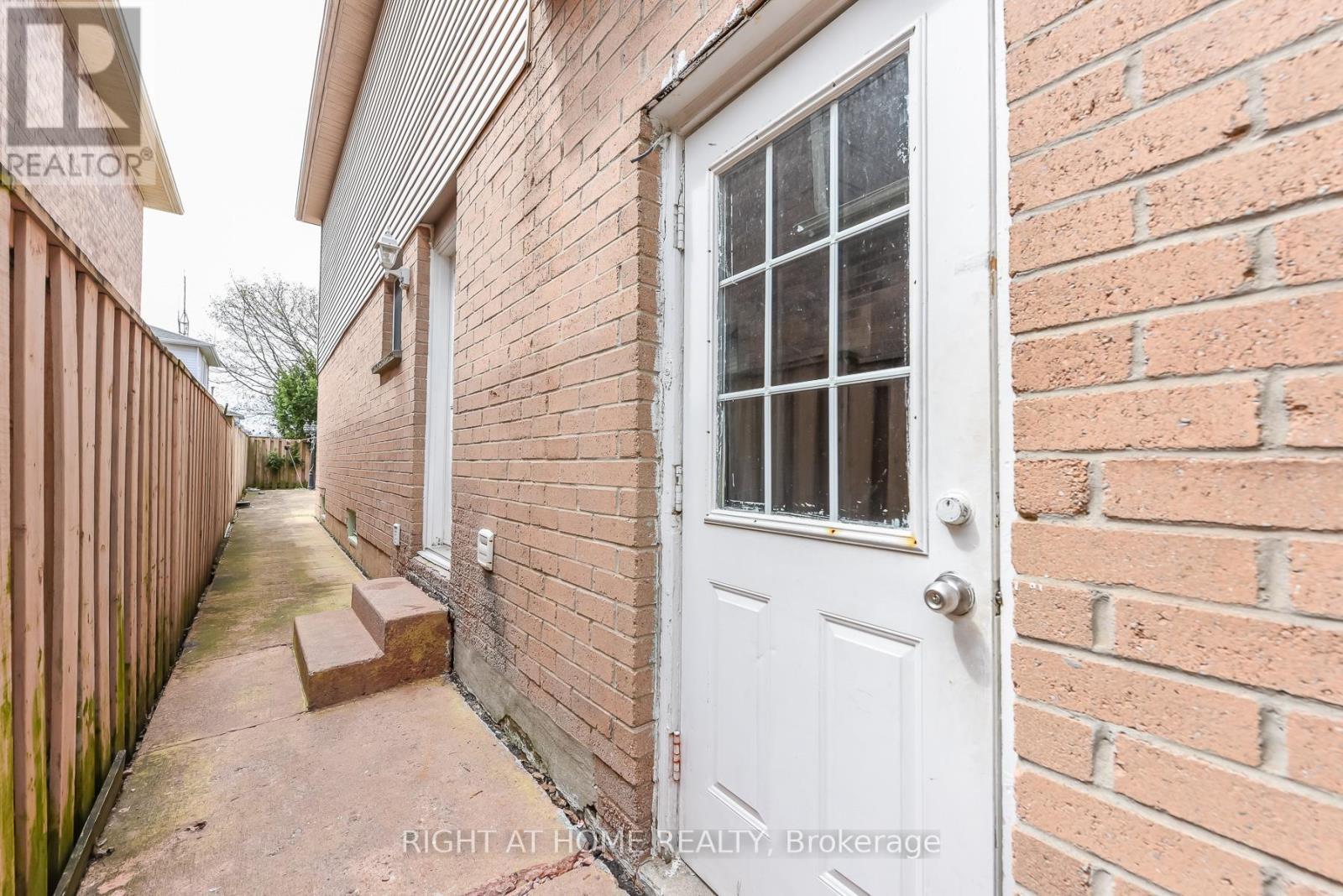 379 Wallenberg Crescent, Mississauga, ON - Outdoor With Exterior
