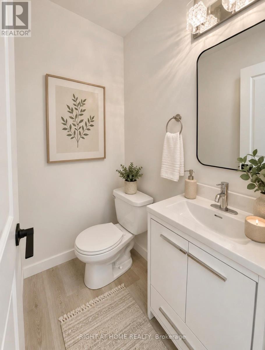 Virtually Staged - 24 - 7 Vale Carse Way, Toronto, ON - Indoor Photo Showing Bathroom