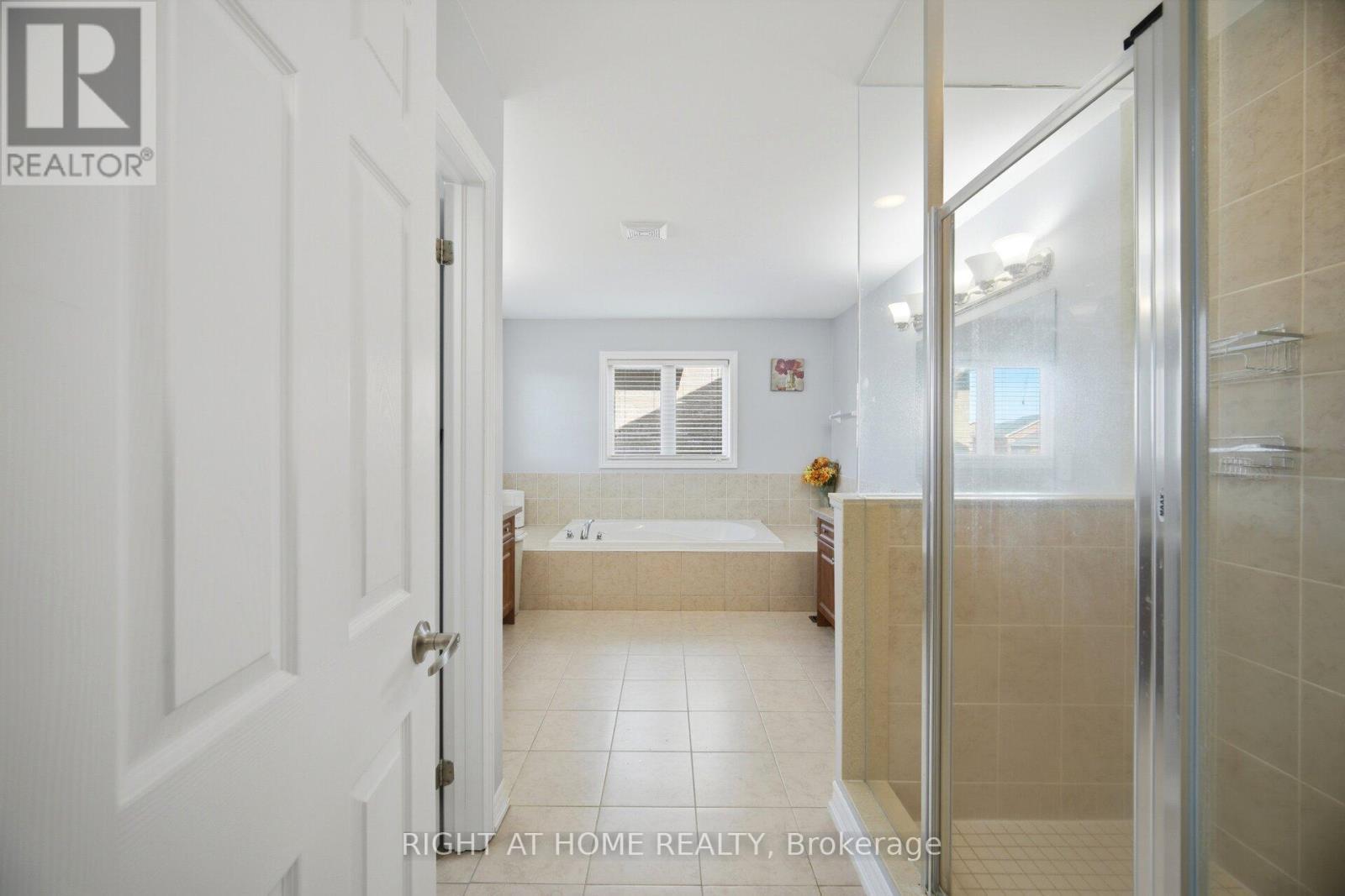 28 Marks Road, Springwater, ON - Indoor Photo Showing Bathroom