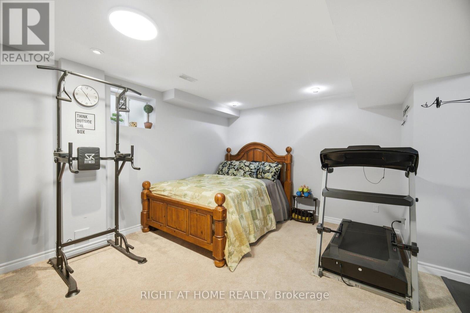 28 Marks Road, Springwater, ON - Indoor