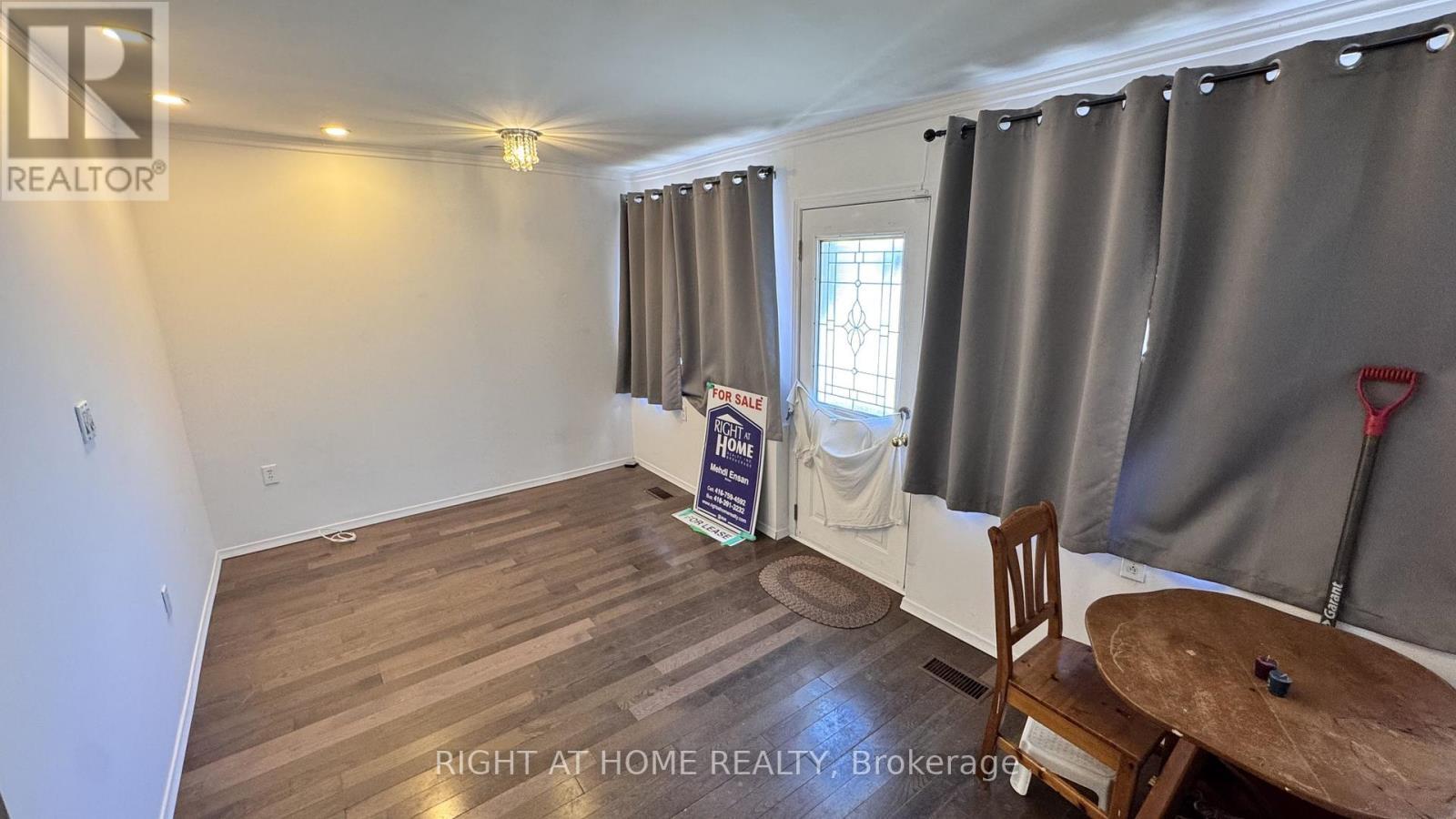104 Danforth Road, Toronto, ON - Indoor Photo Showing Other Room