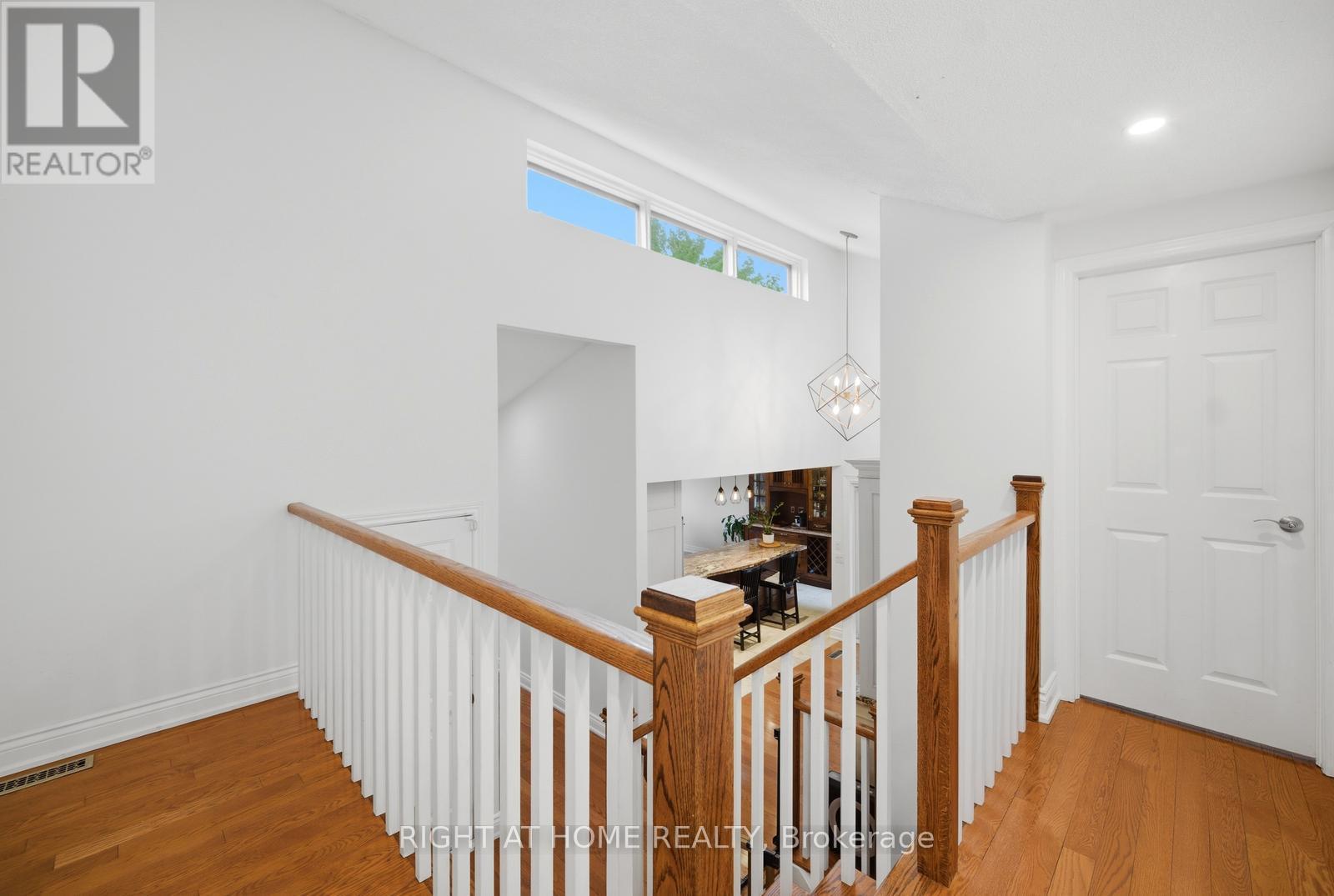 6415 Dunray Court, Mississauga, ON - Indoor Photo Showing Other Room