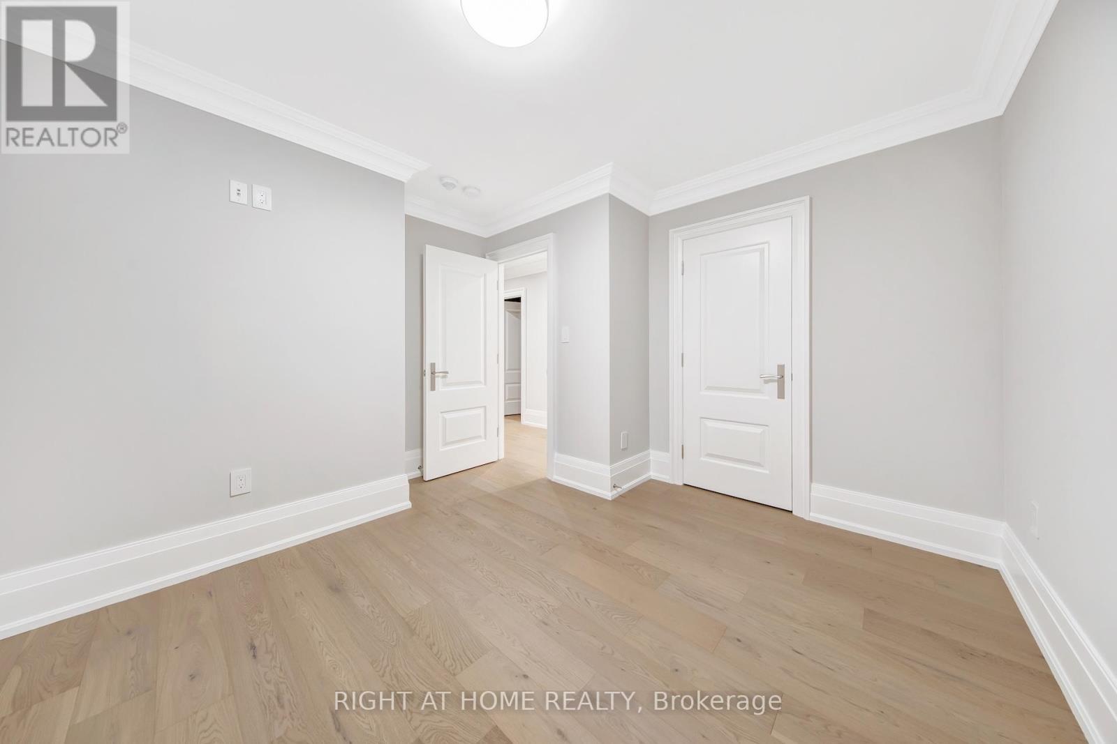 484 Avonwood Drive, Mississauga, ON - Indoor Photo Showing Other Room